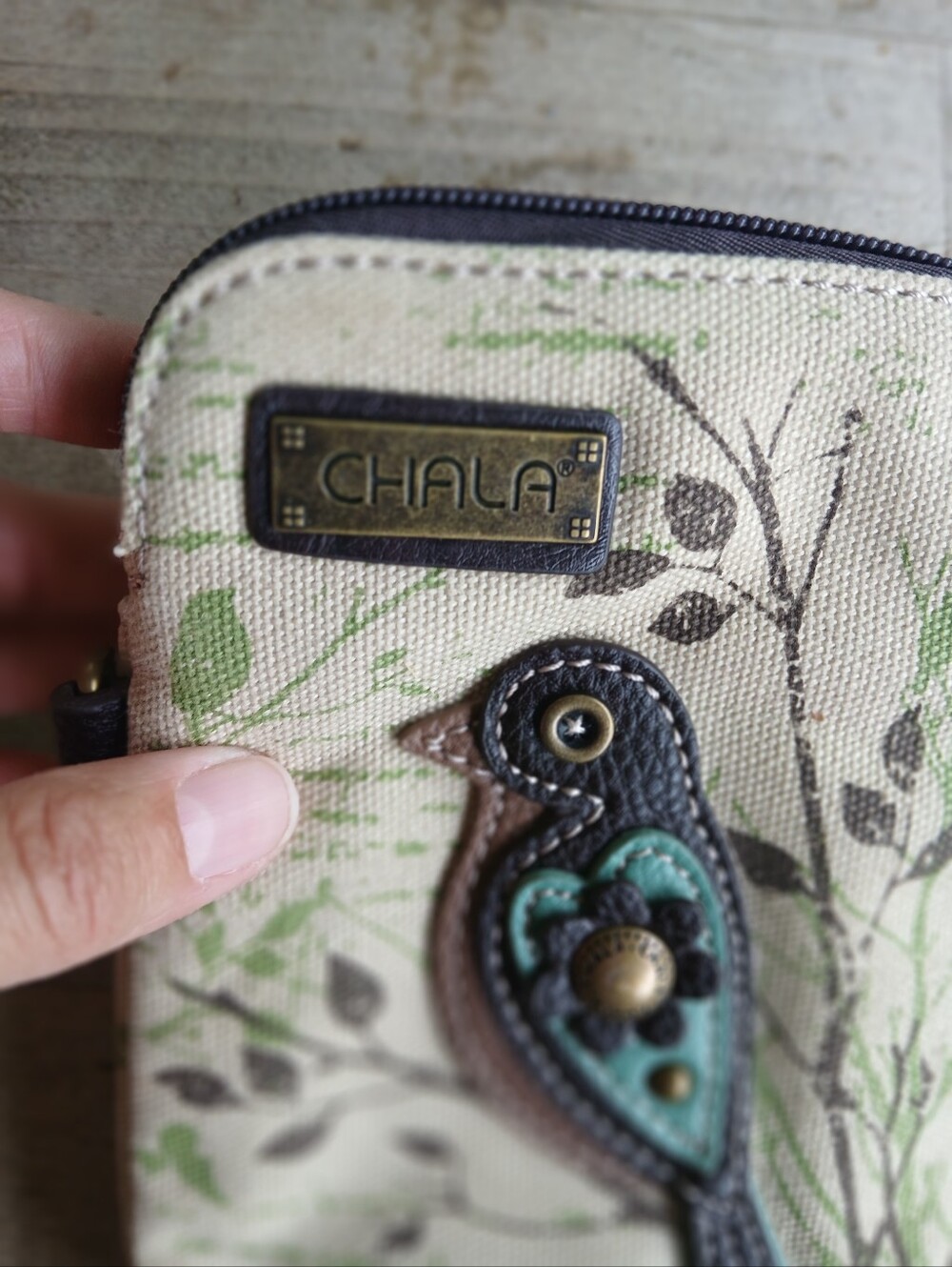 Chala SAFARI Canvas Crossbody Phone Wallet Bag - Picture 2 of 5